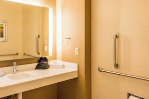 thumbnail: Bathroom