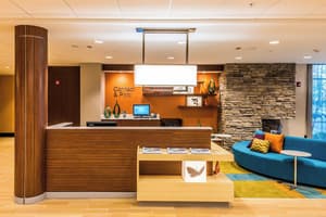 thumbnail: Lobby lounge