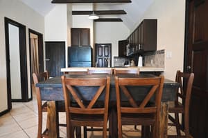 thumbnail: In-room dining