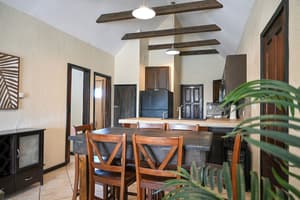 thumbnail: In-room dining
