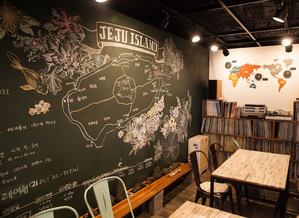 Coffee shop