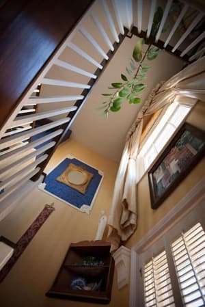 thumbnail: Interior