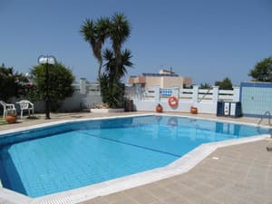 thumbnail: Pool