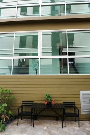 thumbnail: Exterior
