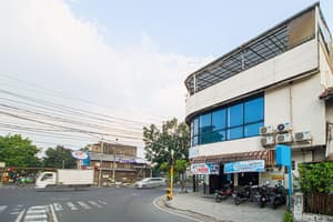 thumbnail: Exterior