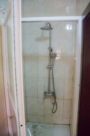 thumbnail: Bathroom shower