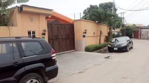 thumbnail: Front of property