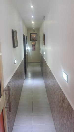 thumbnail: Interior