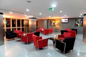 thumbnail: Bar (on property)