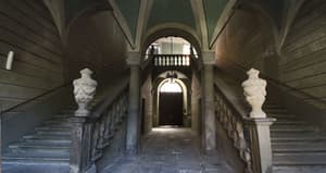 thumbnail: Staircase