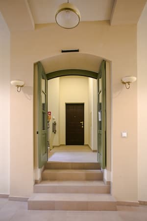 thumbnail: Property entrance
