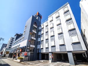 thumbnail: Exterior