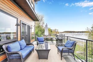 thumbnail: Terrace/patio