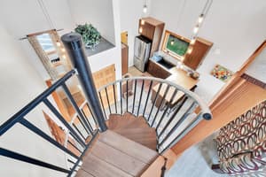thumbnail: Living area