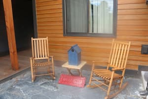 thumbnail: Interior entrance