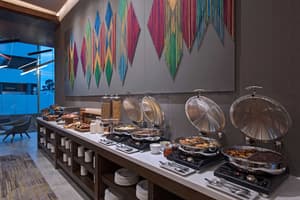 thumbnail: Breakfast area