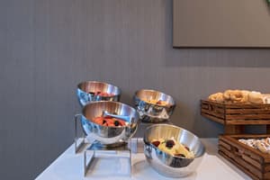 thumbnail: Breakfast area