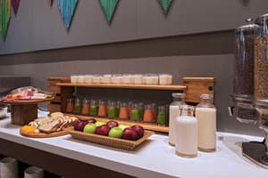 thumbnail: Breakfast area