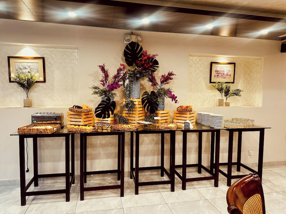 Restaurant-cafeteria