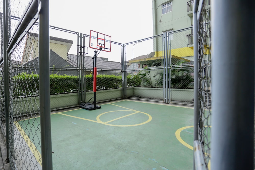 Sport court