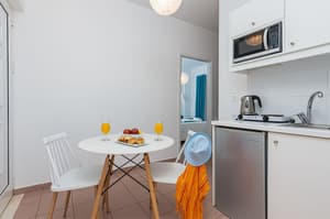 thumbnail: Private kitchenette