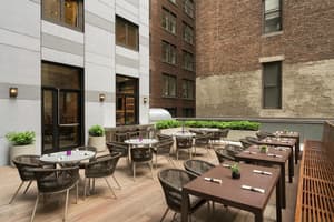 thumbnail: Bar (on property)