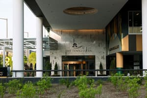 thumbnail: Front of property