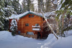thumbnail: Exterior