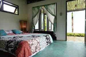 thumbnail: General view