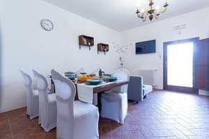 thumbnail: Restaurant-cafeteria