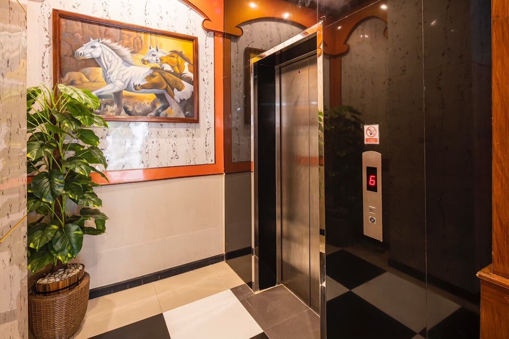 Elevator