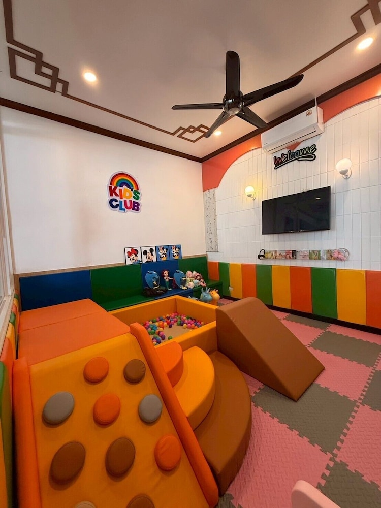 Children's play area - indoor