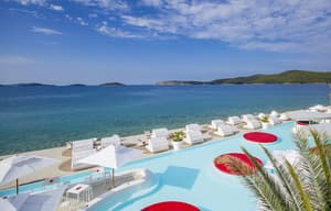 thumbnail: Beach bar