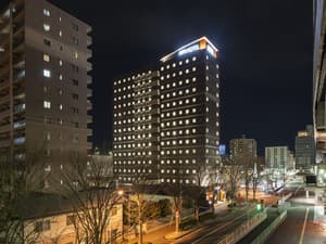 thumbnail: Exterior