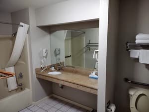thumbnail: Bathroom