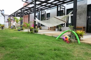 thumbnail: Terrace/patio