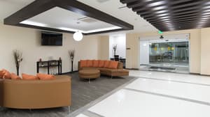 thumbnail: Lobby lounge