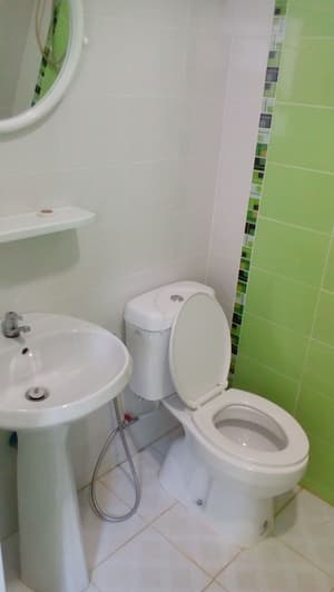thumbnail: Bathroom