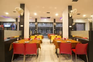 thumbnail: Restaurant