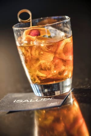 thumbnail: Bar (on property)