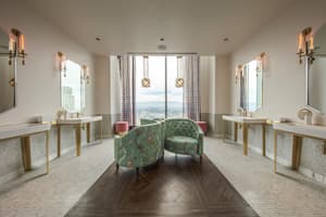 thumbnail: Interior