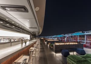 thumbnail: Bar (on property)