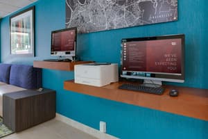 thumbnail: Business center