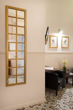 thumbnail: Interior detail