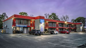 thumbnail: Exterior