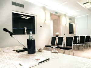 thumbnail: Exterior