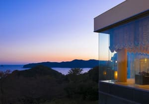 thumbnail: Exterior