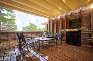 thumbnail: Terrace/patio