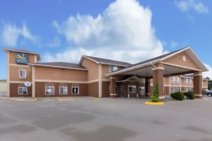 thumbnail: Exterior
