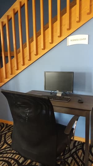 thumbnail: Business center
